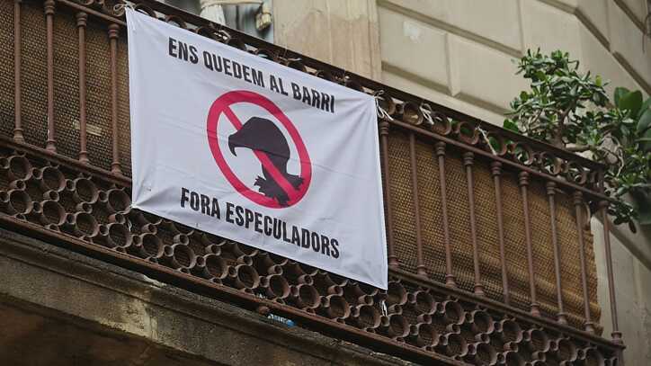 Placard in the Barrio Gótico