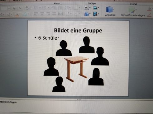 „Bildet eine Gruppe!“ Der Versuch, auf chinesisch zu verzichten