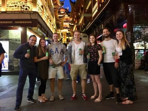 Das ist unsere Zeit. Prost