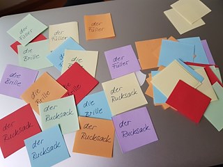 Nächstes Level: Schulsachen und Farben