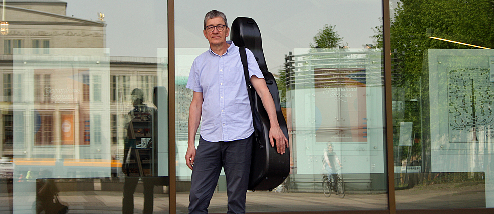 Cellist Matthias Schreiber gastiert alle zwei Jahre bei den Bayreuther Festspielen.