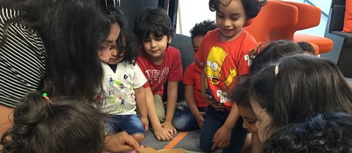 Vorlesen für Kinder  -  eine Veranstaltung der Bibliothek des Goethe-Instituts