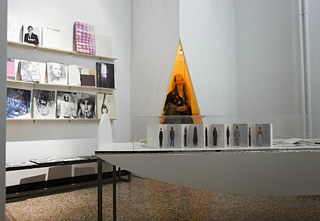 TEMPORÄRER KUNST-BUCHLADEN