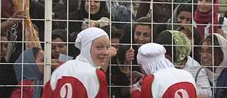 „Football under Cover“