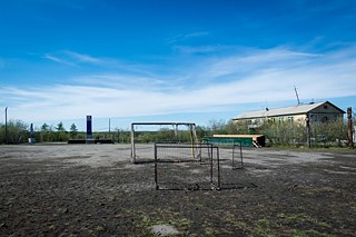 Auf diesem Platz aus Staub und Steinen zerhaut sich die Dorfjugend ihre Knie &copy; © Christian Frey, Moritz Gathmann Auf diesem Platz aus Staub und Steinen zerhaut sich die Dorfjugend ihre Knie