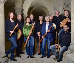 Capella de la Torre &copy; © Capella de la Torre Capella de la Torre