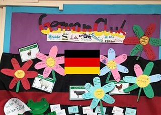 “Deutsch-AG mit Felix und Franzi” at Kyson Primary School in Woodbridge, Suffolk  &copy; © Farlingaye High School “Deutsch-AG mit Felix und Franzi” at Kyson Primary School  