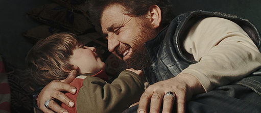 „Of Fathers and Sons“ filminin sahnesi