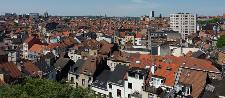 Uitzicht vanuit Brussel stad over Sint Joost ten Noode, Schaerbeek en het Atomium in Laken