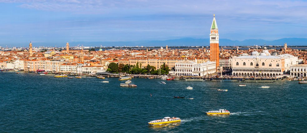 The historical city of Venice and its lagoon are listed UNESCO World Cultural Heritage.