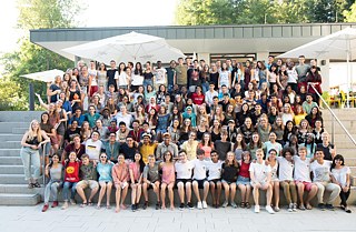 Die Teilnehmerinnen und Teilnehmer der IDO 2018 zusammen mit dem Betreuerteam