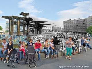 Alexanderplatz 1976/2015, Montage &copy; Alexanderplatz (Montage): © pa-picture alliance | ©  A. Ehrlicher, B. Rehmann Alexanderplatz 1976/2015, Montage