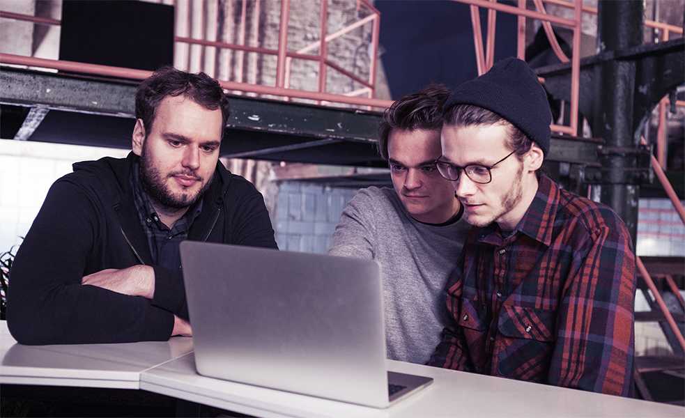 El equipo “Lösch dich” durante el trabajo