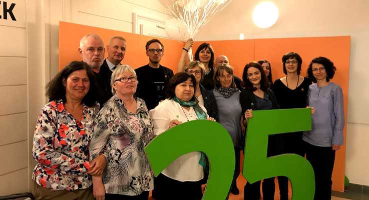 Aktuelle und ehemalige Mitarbeiter des Instituts, Feier der 25. Jahre in der Slowakei, 27. 3. 