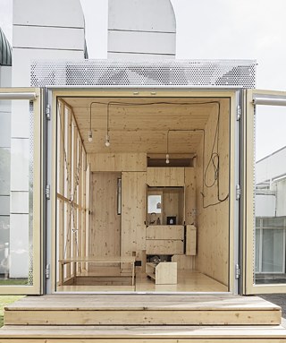 Van Bo Le-Mentzel, 35 Kubik Heimat (domov o 35 metrech krychlových)