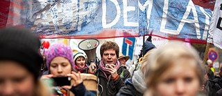 Agrarpolitisches Engagement: Henrik Maaß auf einer Demonstration 2017