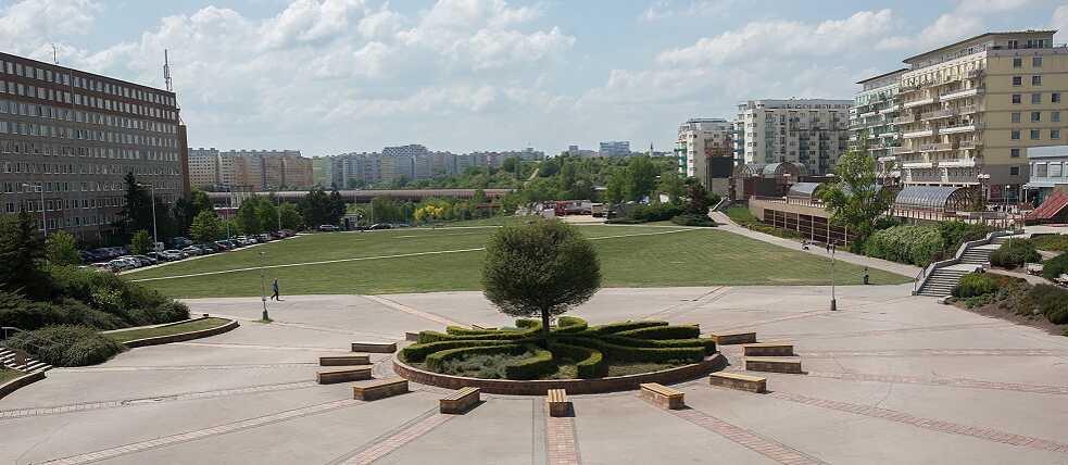 Arrival City 119