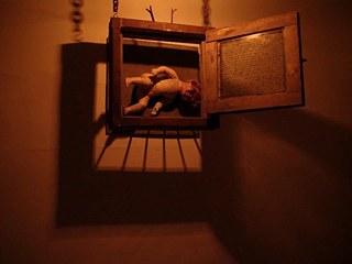 EinzelhaftZellen © © Hiba Al-Ansari EinzelhaftZellen