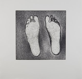 Objeto 8, 2017.Gravura em metal sobre papel; 49,5 X 48 cm.