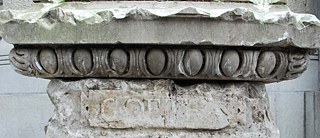 Detail Goethova pomníku z Karlových Varů