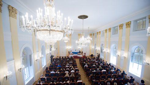 Das Finale im historischen Gebäude des Slowakischen Nationalrates
