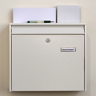 Installation Letters to Edward Snowden (Alice Cavoukdjian dite Galli)