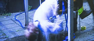 Installation Waterboarding (Frédéric Krauke)