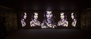 Theo Eshetu: Atlas Fractured II (Arbeitstitel 2018) – eine Reflexion der Geschichte kultureller Identitäten über die Darstellung von Gesichtern | Foto: Theo Eshetu