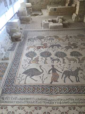 Eines der Mosaike in der Moses Memorial Church