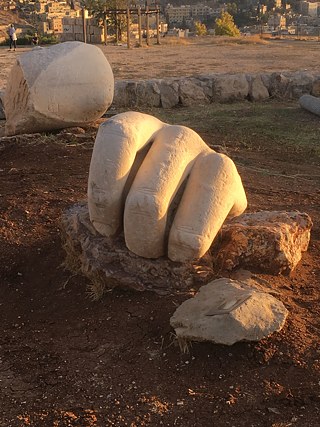 Die Hand des Herkules