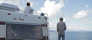 303 © © Kahuuna Films 303 2