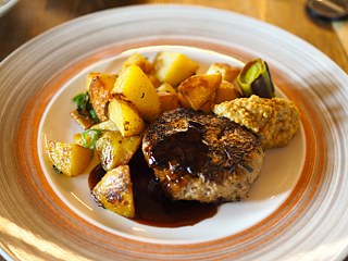 Veal frikadelle with mustard and roast potatoes