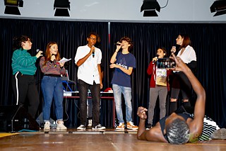 Alla fine gli studenti hanno presentato le canzoni provate durante il workshop.