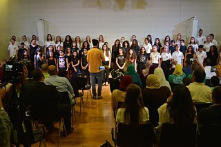 قام المشاركون بإستعراض ما تم إنجازه في المعسكر الصيفي أثناء الحفل الختامي © ©Goethe-Institut Kairo, Foto: Gregor Miklik قام المشاركون بإستعراض ما تم إنجازه في المعسكر الصيفي أثناء الحفل الختامي