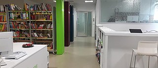 Bibliothek Izmir - Neu