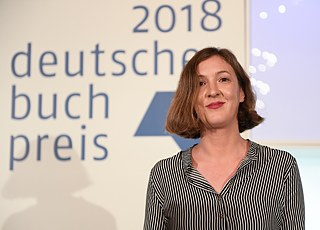 Winning author Inger-Maria Mahlke at the 2018 German Book Prize award ceremony.