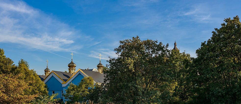 Türme der Russisch-Orthodoxen Kirche in Berlin-Charlottenburg