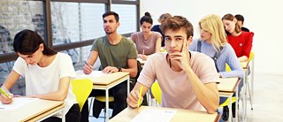 Prüfungen Freitags &copy; @ Goethe-Institut Athen/Nikos Chrysikakis Prüfungen Freitags