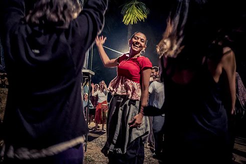 Dancing improvisations at Solitude