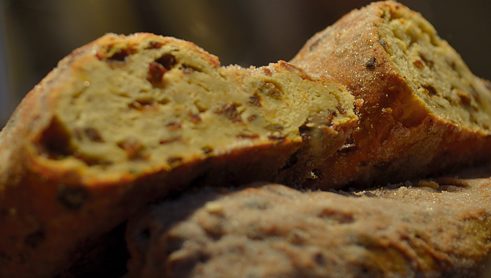 Weihnachtstollen oder Christstollen