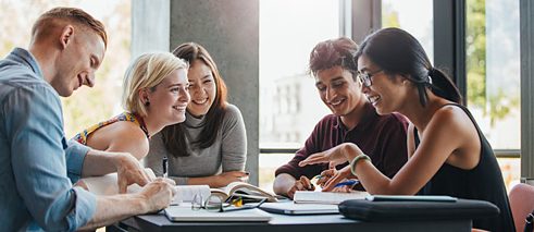Studierende lernen gemeinsam