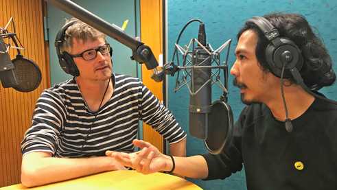 Ali Johan at Radioeins in conversation with moderator Steen Lorenzen