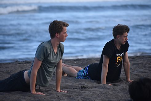 Aufwärmen am Strand von Matanzas
