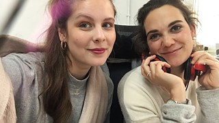 Grüße aus dem Büro von Felicia und mir