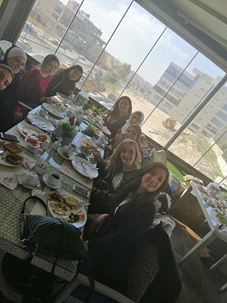 Ein Teil der Lehrkräfte vom French und German Department