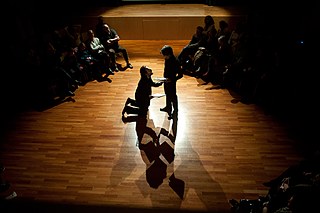 2018 | "Mädchen in Not" von Anne Lepper