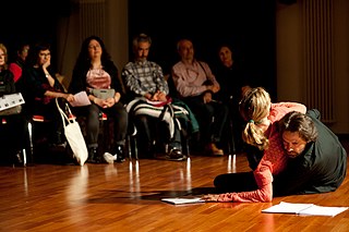 2018 | "Mädchen in Not" von Anne Lepper