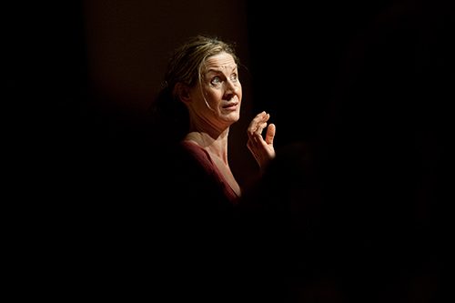 2018 | "Mädchen in Not" von Anne Lepper
