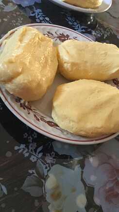 Selbstgemachte Butter