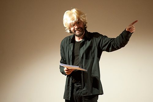 2018 | "Mädchen in Not" von Anne Lepper